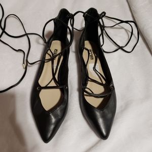 Guess Flat shoes